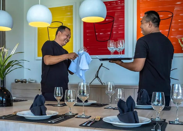 Issi * Seminyak (Bali)